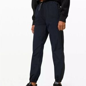 Lululemon evergreen track pants black navy